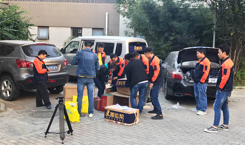 搬家公司的“國慶怪圈” 搬運(yùn)幫才是平價(jià)之選